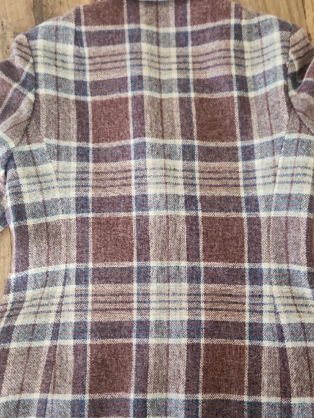Plaid Wool-Blend Blazer in Plum, Navy and Cream Vintage - Picture 7 of 7